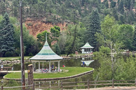 Lake at Green Mountain Falls Vacation Rentals with walking paths to gazebos in Green Mountain Falls, Colorado.