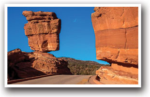 Balancing Rock at the Garden of the Gods in Colorado Springs, Colorado.