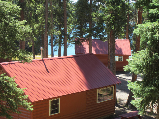 Thunder Mountain Lodge overlooking lake in Summer in the Grand Mesa Area